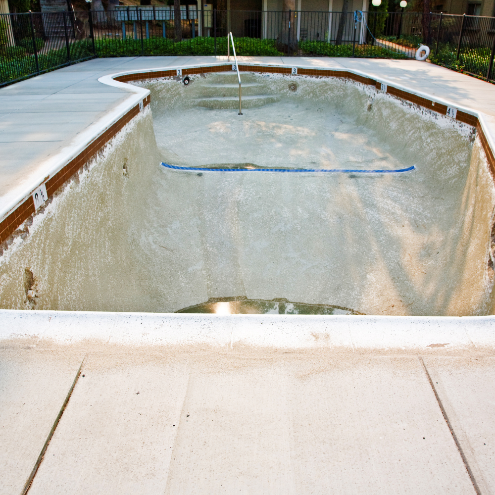 Professional pool painting in Tampa Bay